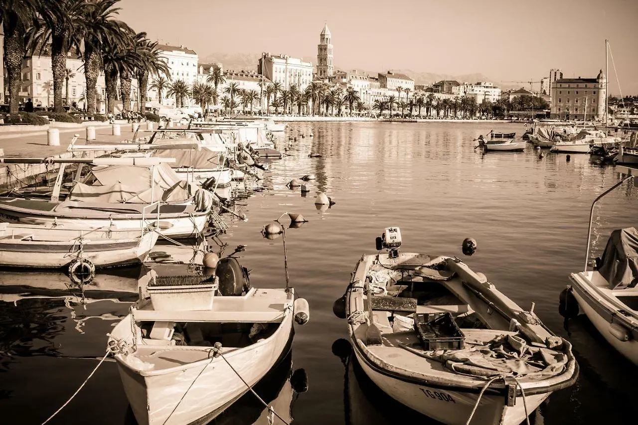 Palace Porta Argentea Luxury Apartment Split 0*,